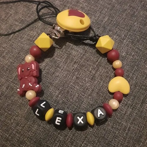 Attache sucette coeur et éléphant