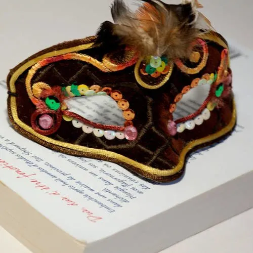 Masque  'couleurs d'automne''  en tissu velours
